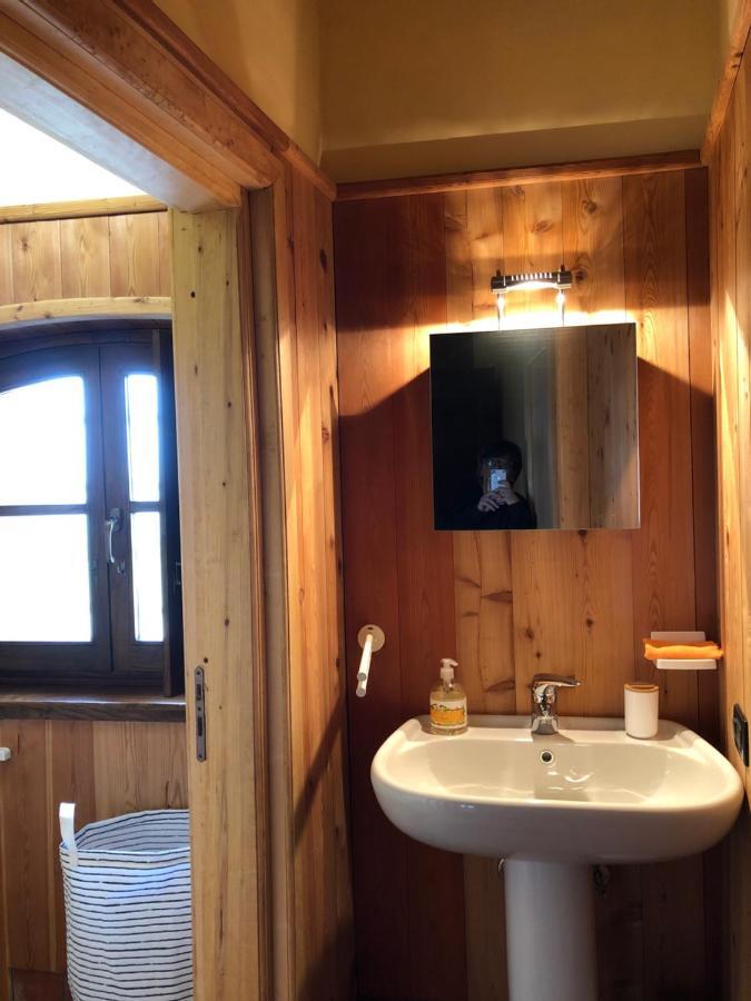 La Casa Del Castellano Hotell Cinzano Eksteriør bilde