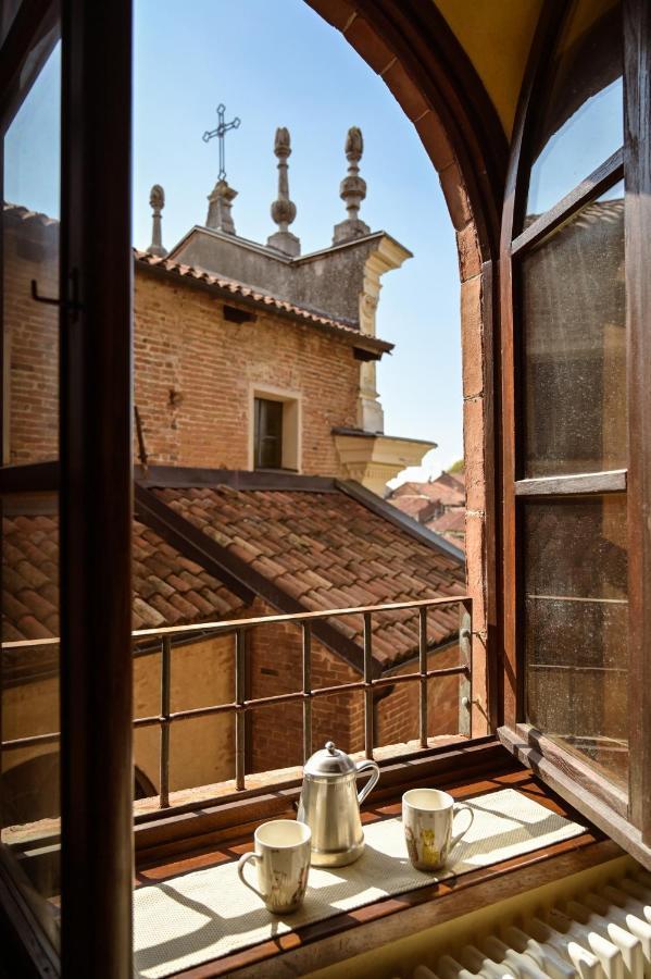 La Casa Del Castellano Hotell Cinzano Eksteriør bilde